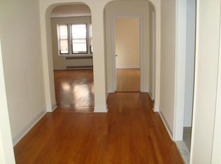 17505 Wexford Ter APT 3M, Jamaica, NY 11432