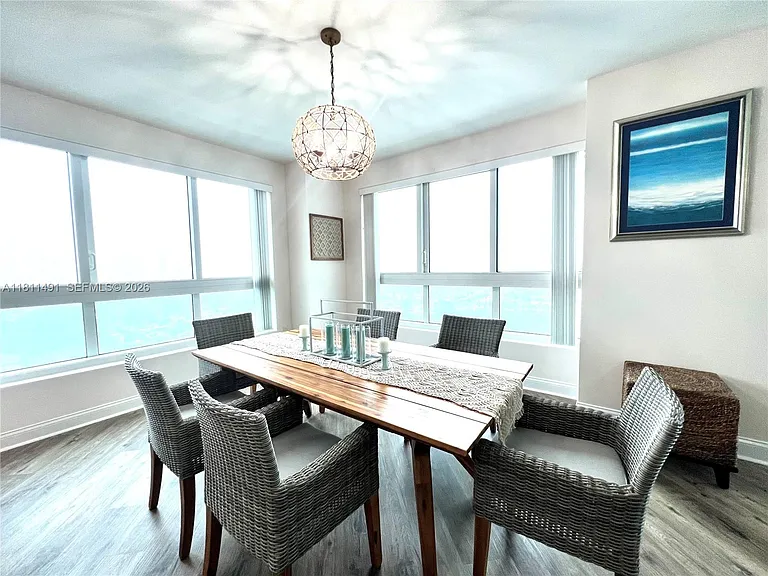 231 Riverside Dr #1210 — Photo 9