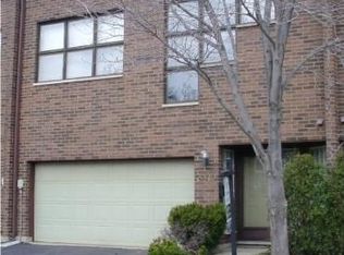 5340 Main St, Skokie, IL 60077