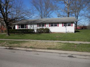 245 N Bruns Ln, Springfield, IL 62702