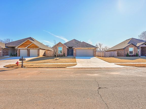 2nd image of 2221 Alameda Park Dr #Oviqsv