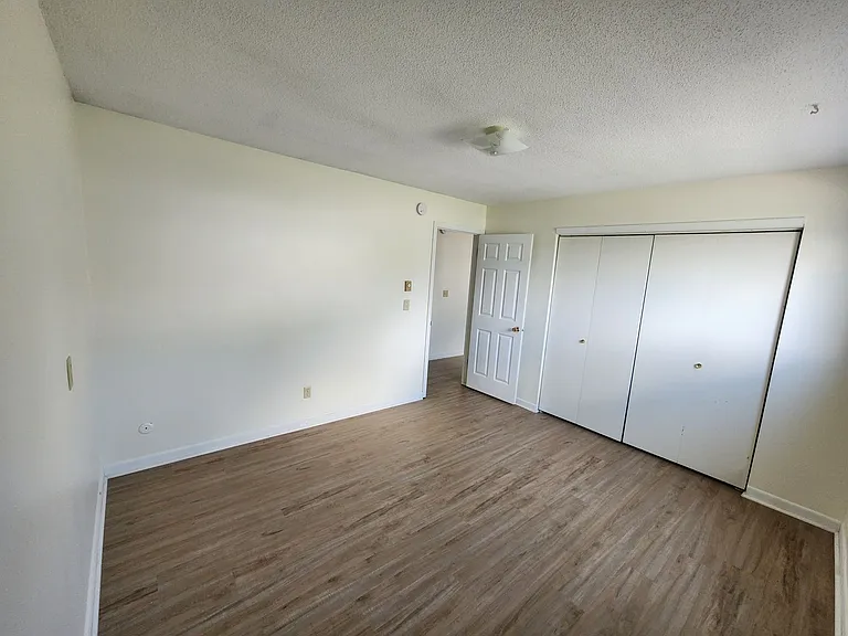 3010 W Omaha St — Photo 7