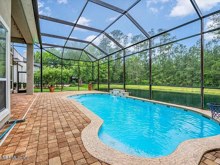 2662 Country Side Dr — Photo 1
