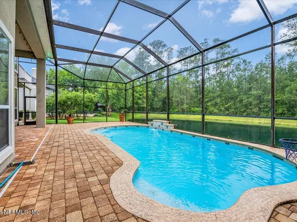2662 Country Side Dr, Fleming Island, FL 32003