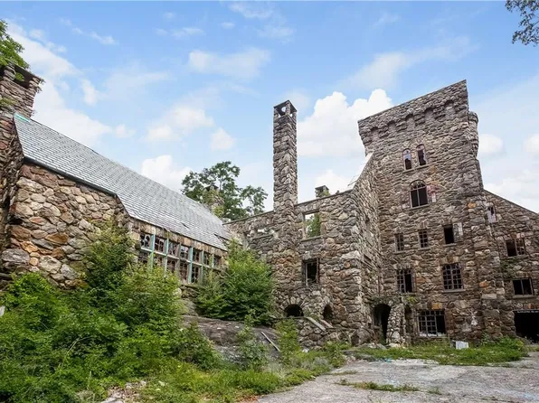 22 Allapartus Road, Ossining, NY 10562