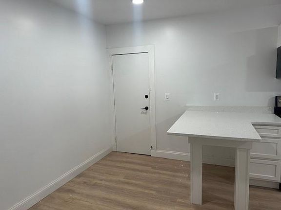 2nd image of 219 Hanover St APT 11