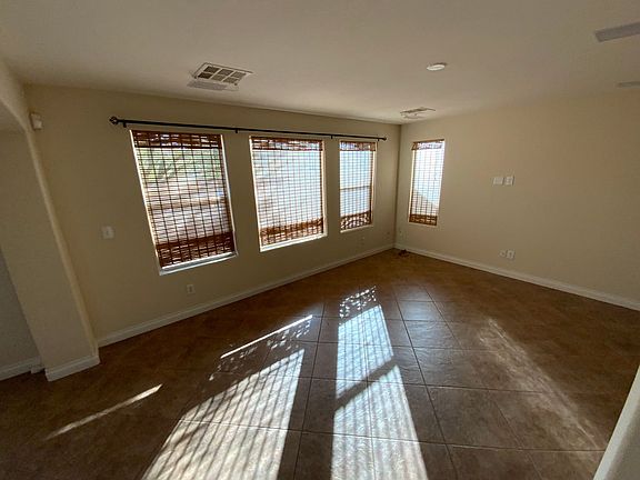 4th image of 6448 Albina Creek St