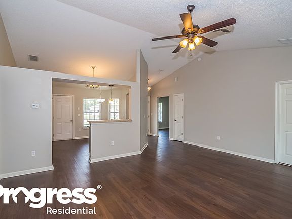 3rd image of 3841 Hideaway Ln