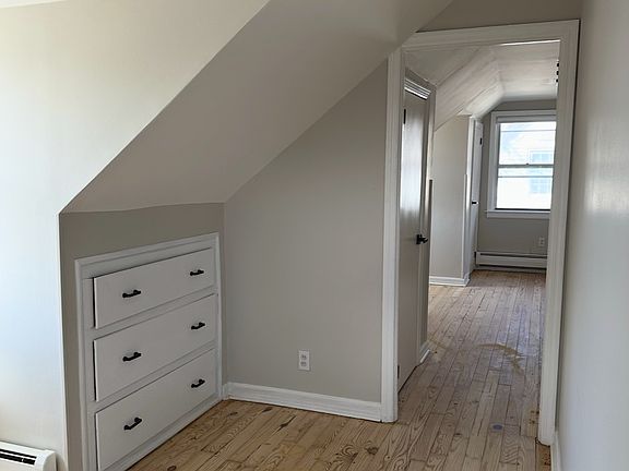 3rd image of 28-27 Sheridan Pl