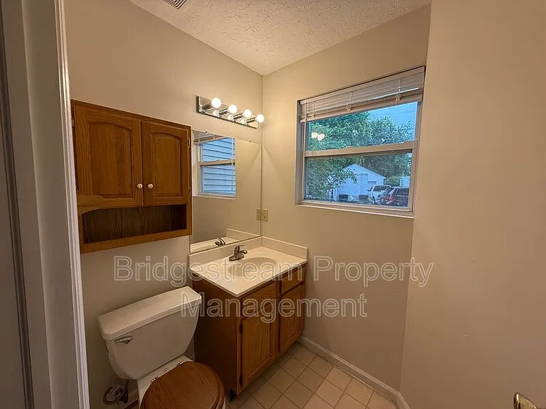 4500 Elliot Ave — Photo 11