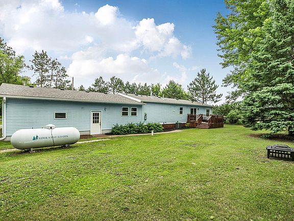 4th image of 5668 Brook Creek Rd