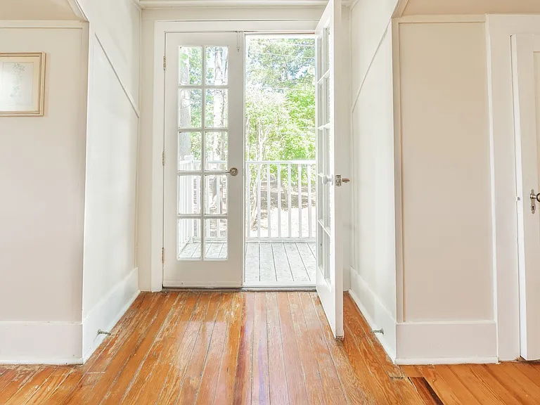 326 Sumter St SE — Photo 6
