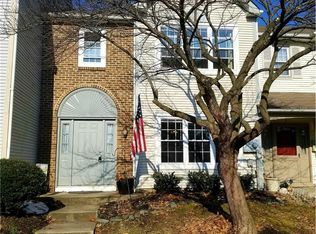 81 Beacon Pl, Robbinsville, NJ 08691