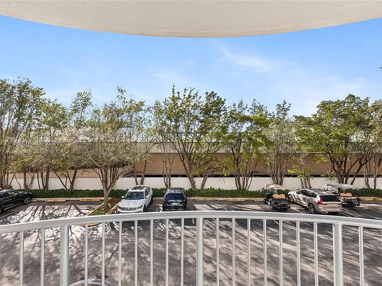 210 Sea View Dr #207 — Photo 20