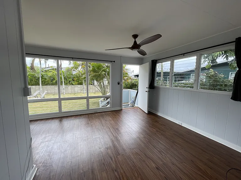 557B Olomana St #1 — Photo 9