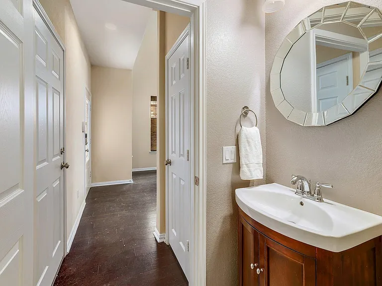 16021 Travesia Way — Photo 22