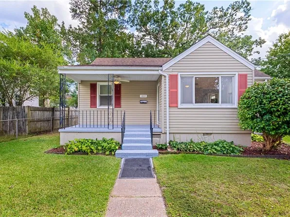 1057 Lindale Ln, Norfolk, VA 23503