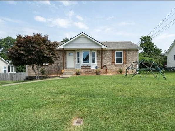 206 Windmeade Cir, Clarksville, TN 37042
