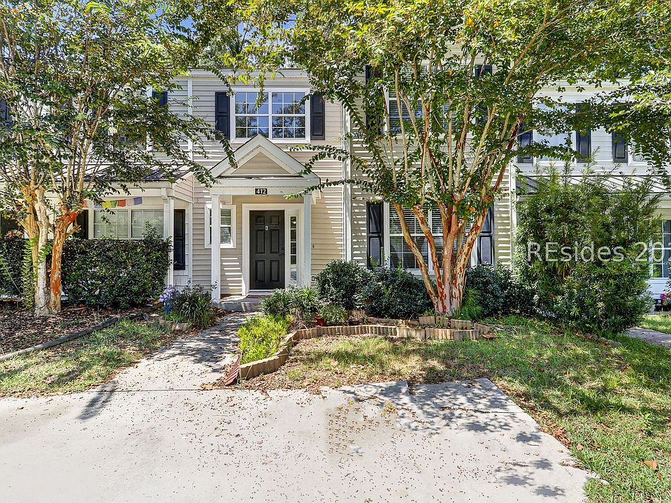 1st image of 412 Gardners Cir