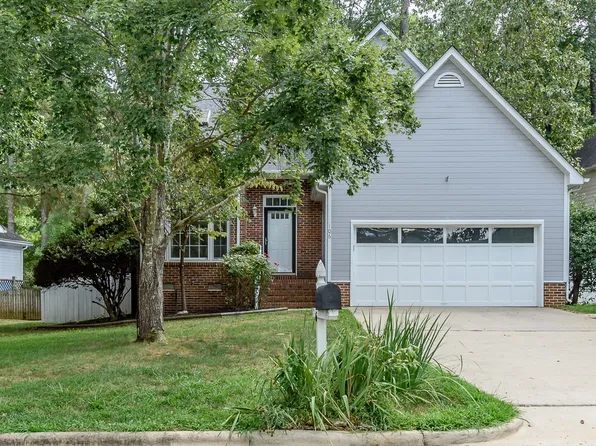 106 Pocono Ln, Cary, NC 27513