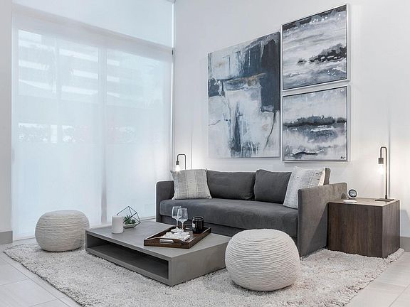 2nd image of 303 Biscayne Blvd