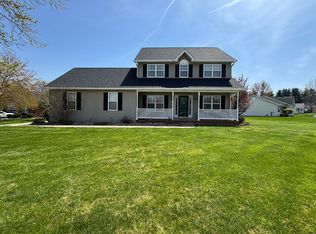 4811 Pear Tree Ln, Godfrey, IL 62035