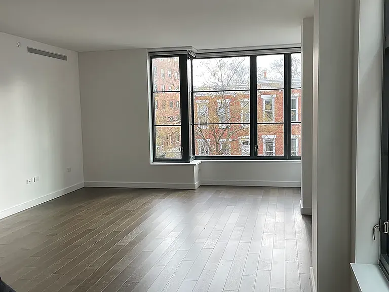 345 Carroll St #3A — Photo 1