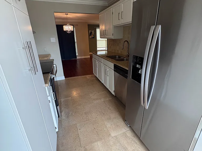 7929 Meadow Park Dr #202 — Photo 14