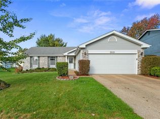 3921 Justice Rd, Florissant, MO 63034