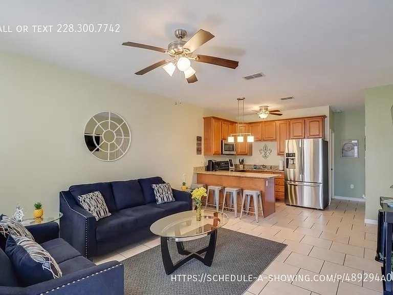 1229 Century Oaks Dr #A — Photo 3
