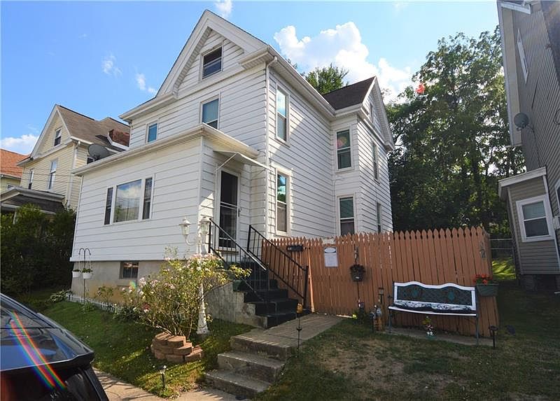 1st image of 318 Seminary Ave
