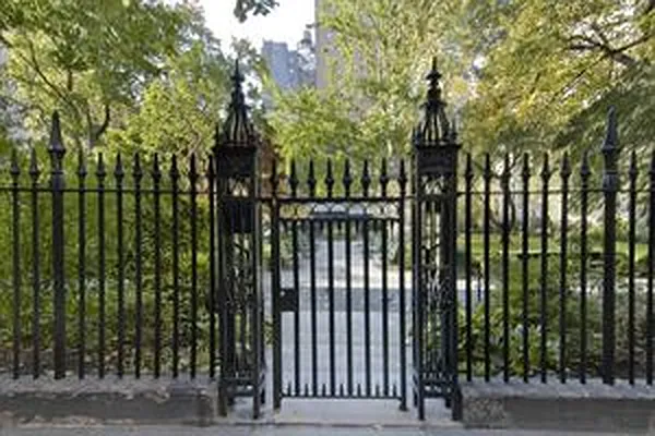 Sold by Douglas Elliman | media 12