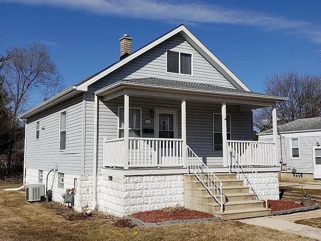 1505 2nd Ave photo 1