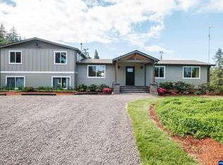 40712 Lacomb Dr, Lebanon, OR 97355