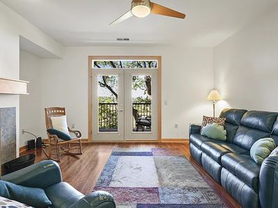 8253 Mayo Dr Unit 204, Madison, WI, 53719