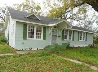 704 14th St, Lake Charles, LA 70601