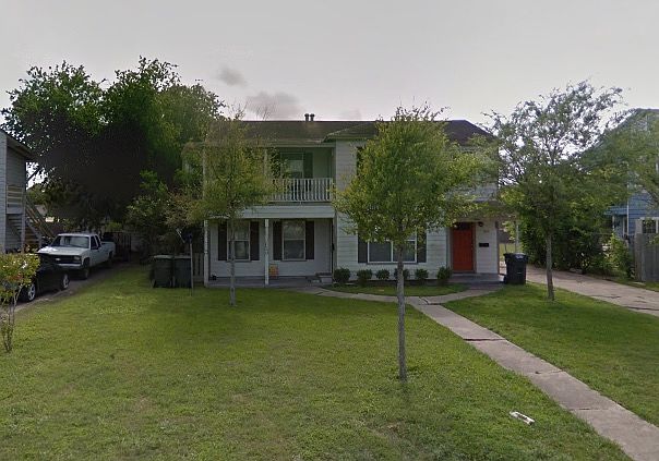 1st image of 2927 S Staples St