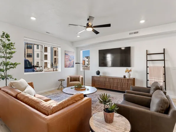 (undisclosed Address), Hurricane, UT 84737