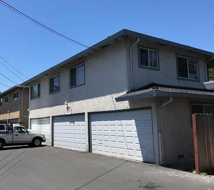 2nd image of 420 Richfield Dr