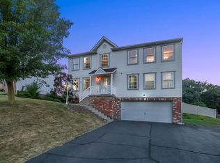 137 McCracken Dr, Monaca, PA 15061
