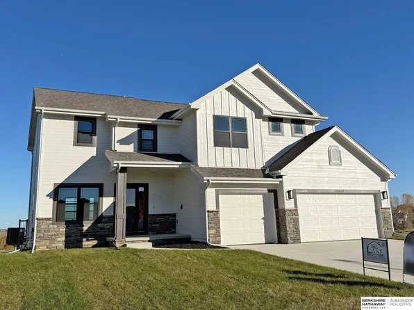 19814 Cinnamon St, Omaha, NE 68135