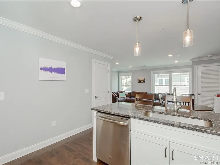 2 Bishop Rd #201 — Photo 11