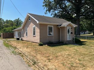 809 S Hutchinson Ave, Muncie, IN 47303