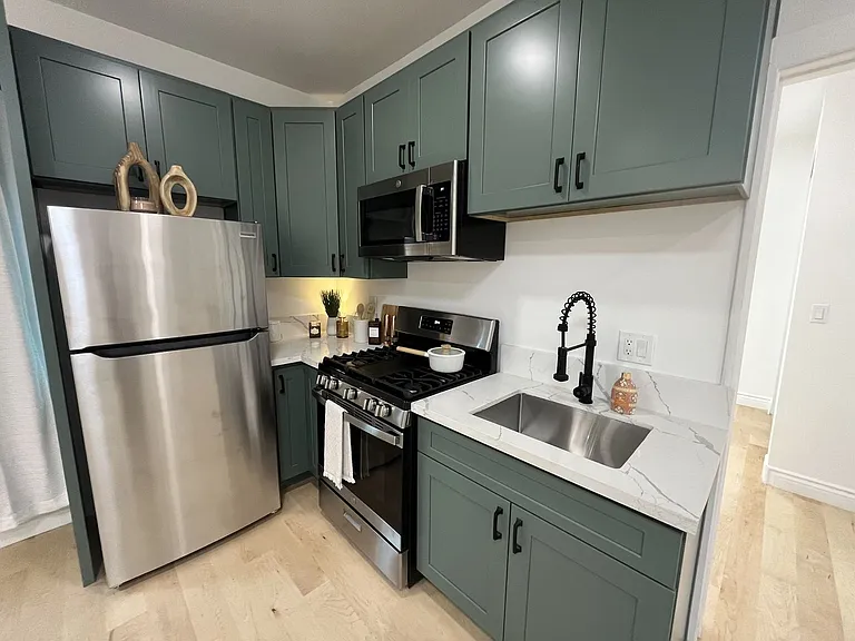 1101 Westerly Terrace — Photo 46
