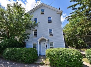 40 Maple St, Spencer, MA 01562