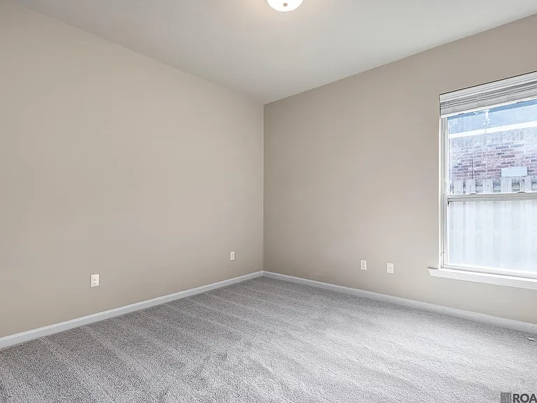 8671 Summer Grove Ave — Photo 13