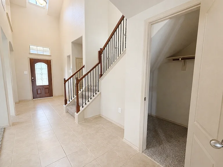 11922 Harristown Dr — Photo 12