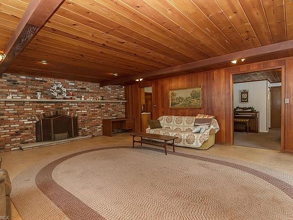 3rd image of 5611 Orchid Ave