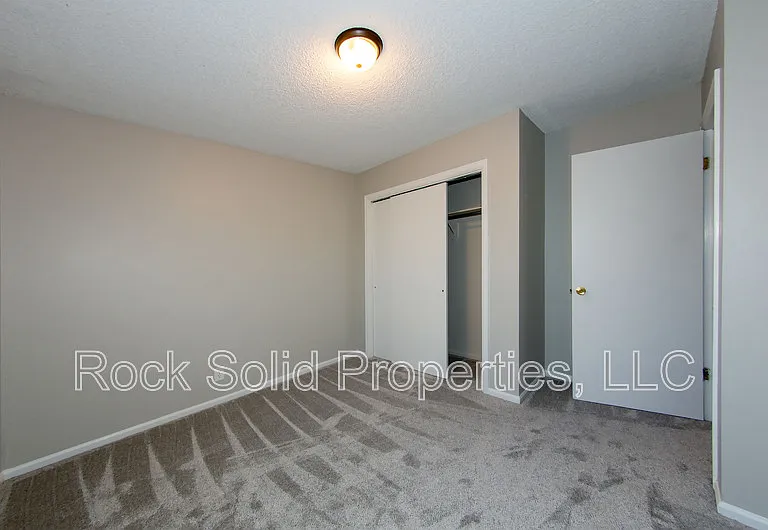 714 Dell Range Blvd #B — Photo 20