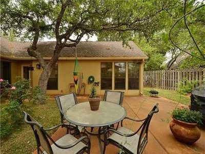 210 Hazeltine Dr, Austin, TX, 78734